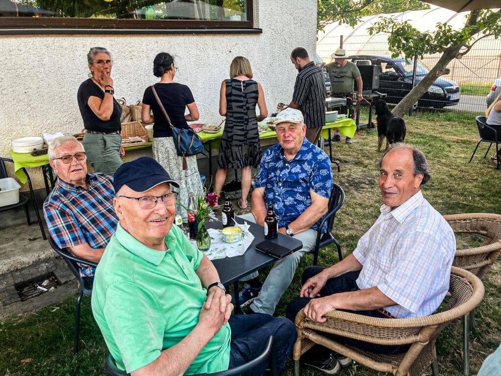 Mitglieder der Fachgruppe Obstbau beim Sommerfest